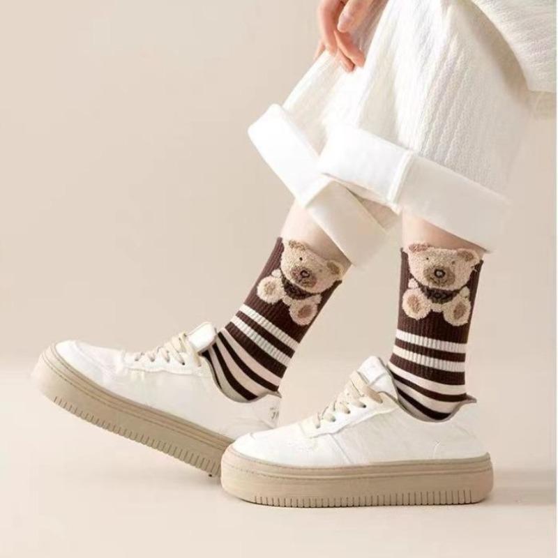 1/5 Pairs Women's Autumn Winter Mid Tube Socks Internet Famous Hot Item Instagram Trendy New Three-dimensional Cute Little Bear