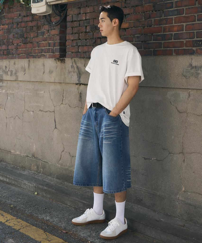 Beokeuldaun Simple Triple Stitched Standard Wide Fit Long Bermuda Denim Pants (Indigo)