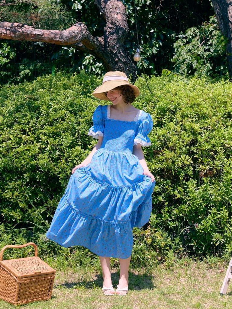 FABRICSEOUL Bouquet Smoke Cancan Dress