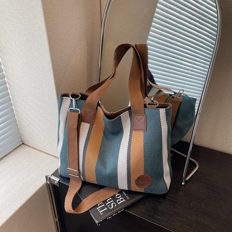 

Сумка для поездок на работу Женская сумка большой вместимости Новая повседневная сумка для занятий для студенток Холщовая сумка-тоут через плечо синий