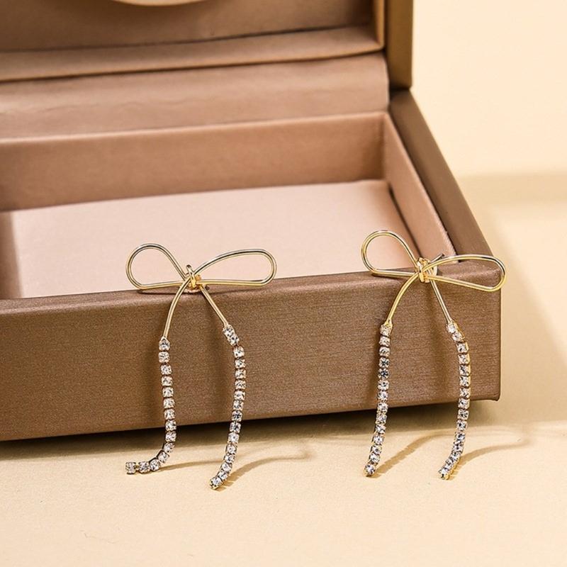 Sparkling Diamond Bowknot Dangle Earrings Sophisticated Diamond Bowknot Earrings Fashionable Ear Hooks Jewelry for Women