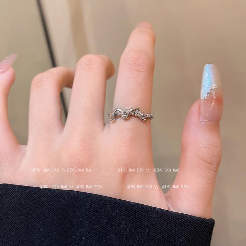 European and American Ins Style Open Ring Women's High-end Pearl Index Finger Ring Niche Design Hand Jewelry Wholesale