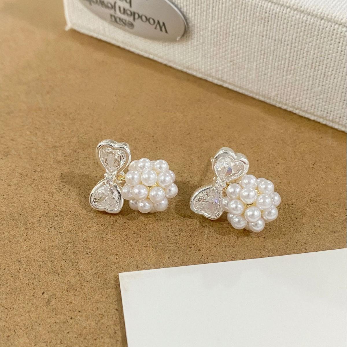 Elegant French Pearl  Zircon Bow Stud Earrings - Exquisite, Small Ladylike Design