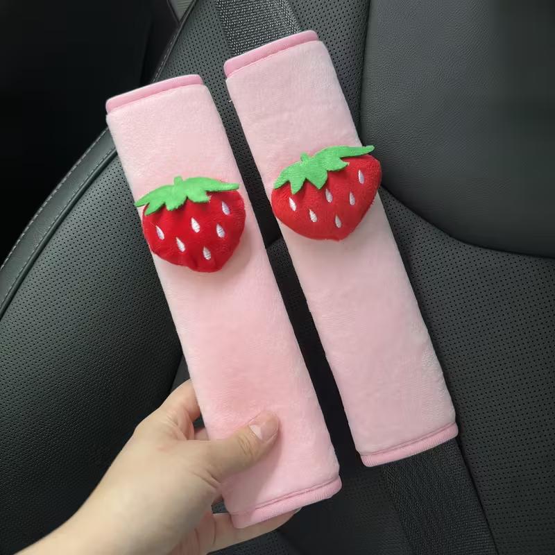

2pcs Strawberry Car Seat Belt Shoulder Cover Soft and Comfortable Car Seat Belt Cover Car Type General Motors Interior
