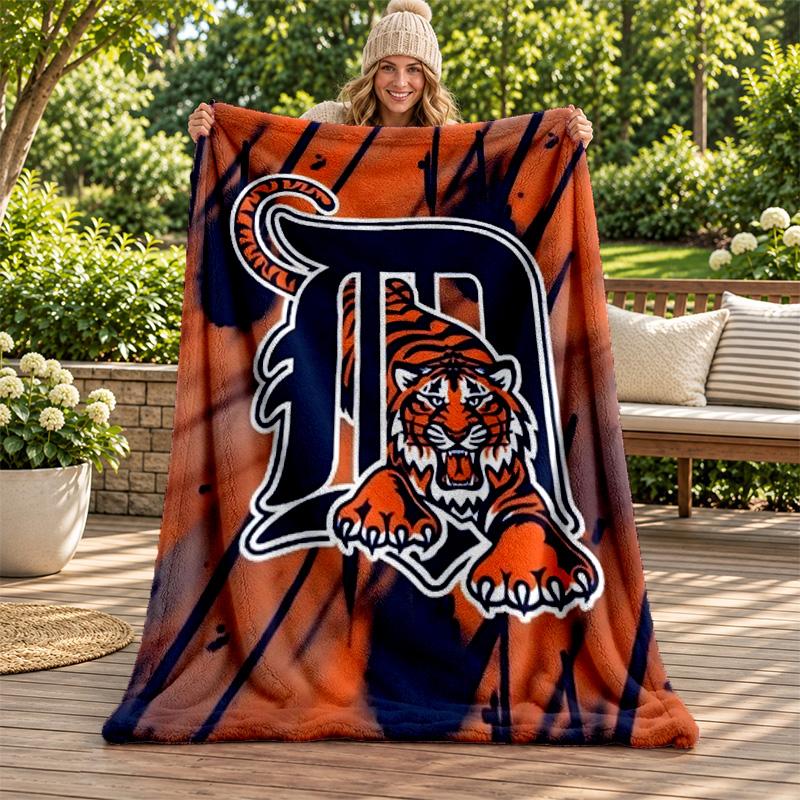 Detroit Tigers Blanket Flannel Blanket Soft Cozy Plush Throw for Sofa Bed Lightweight Home Decoration Gifts for Christmas Various Holidays