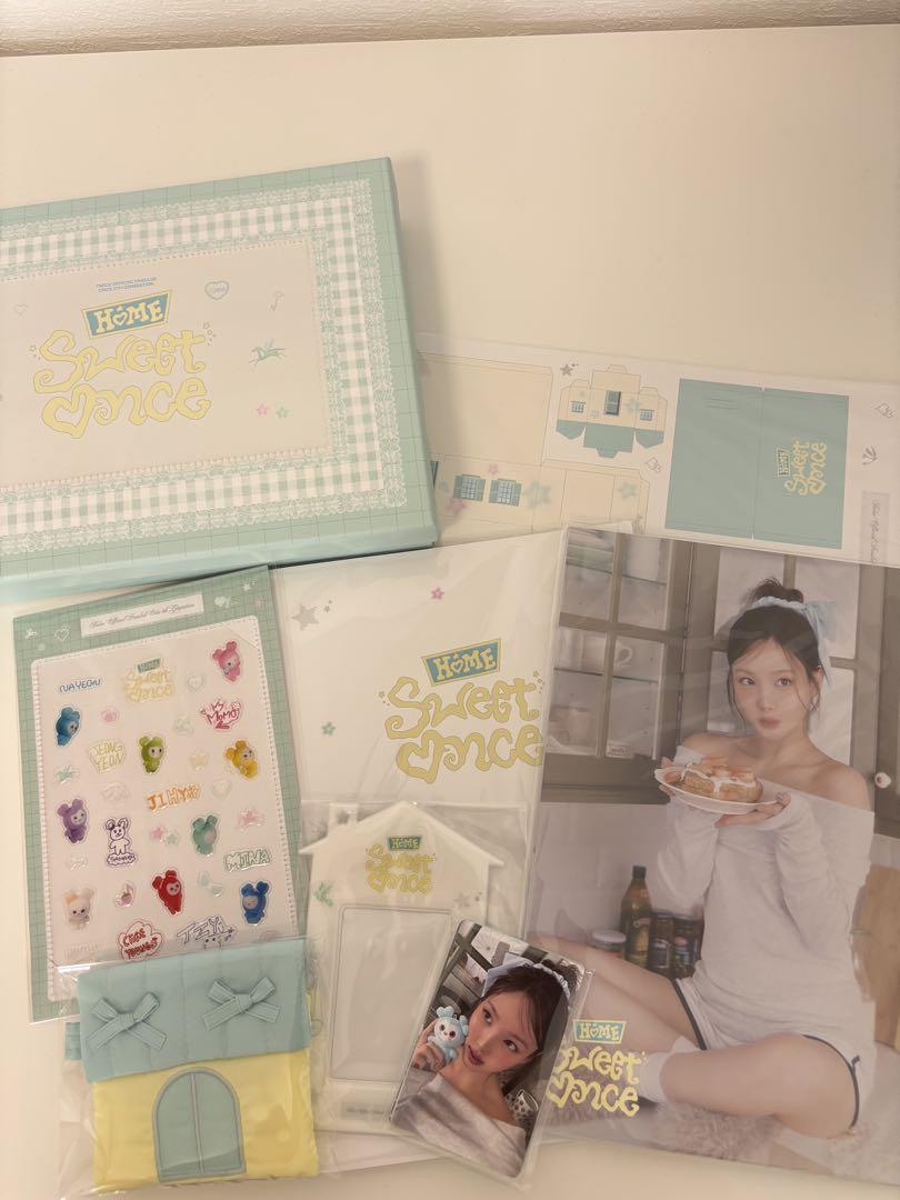 

[USED] TWICE Korean Fan Club 5th Generation Benefits