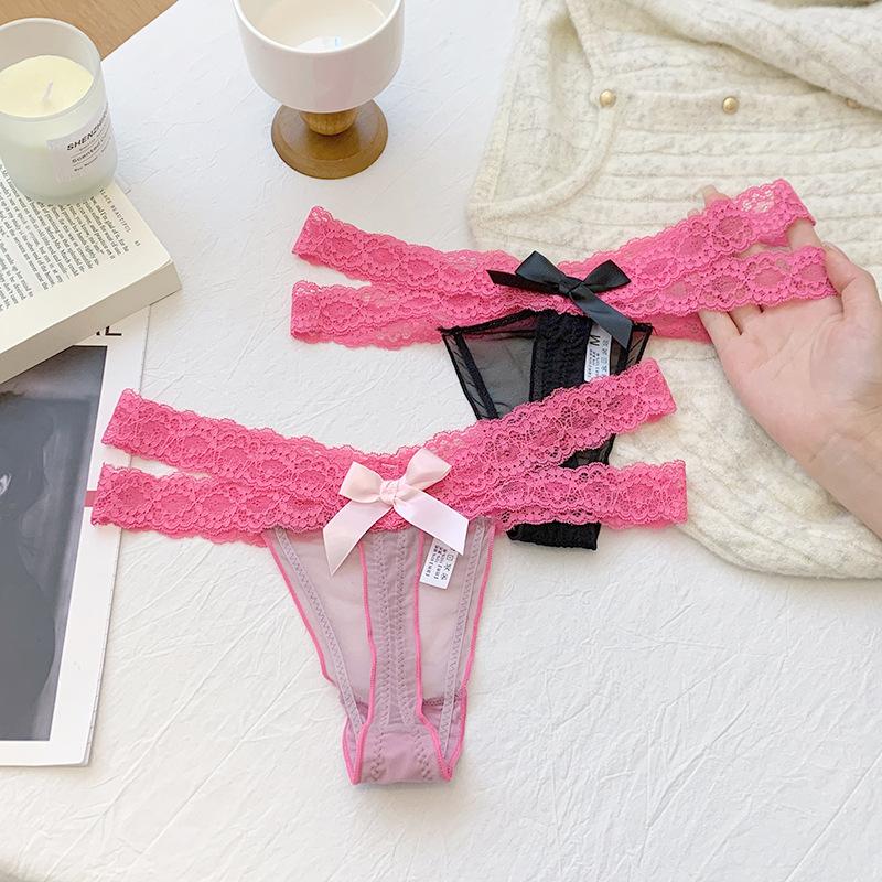 Sexy Color Blocked Lace Low Waist Panties Half Hip Thong Seductive Mesh See Through Women's Panties