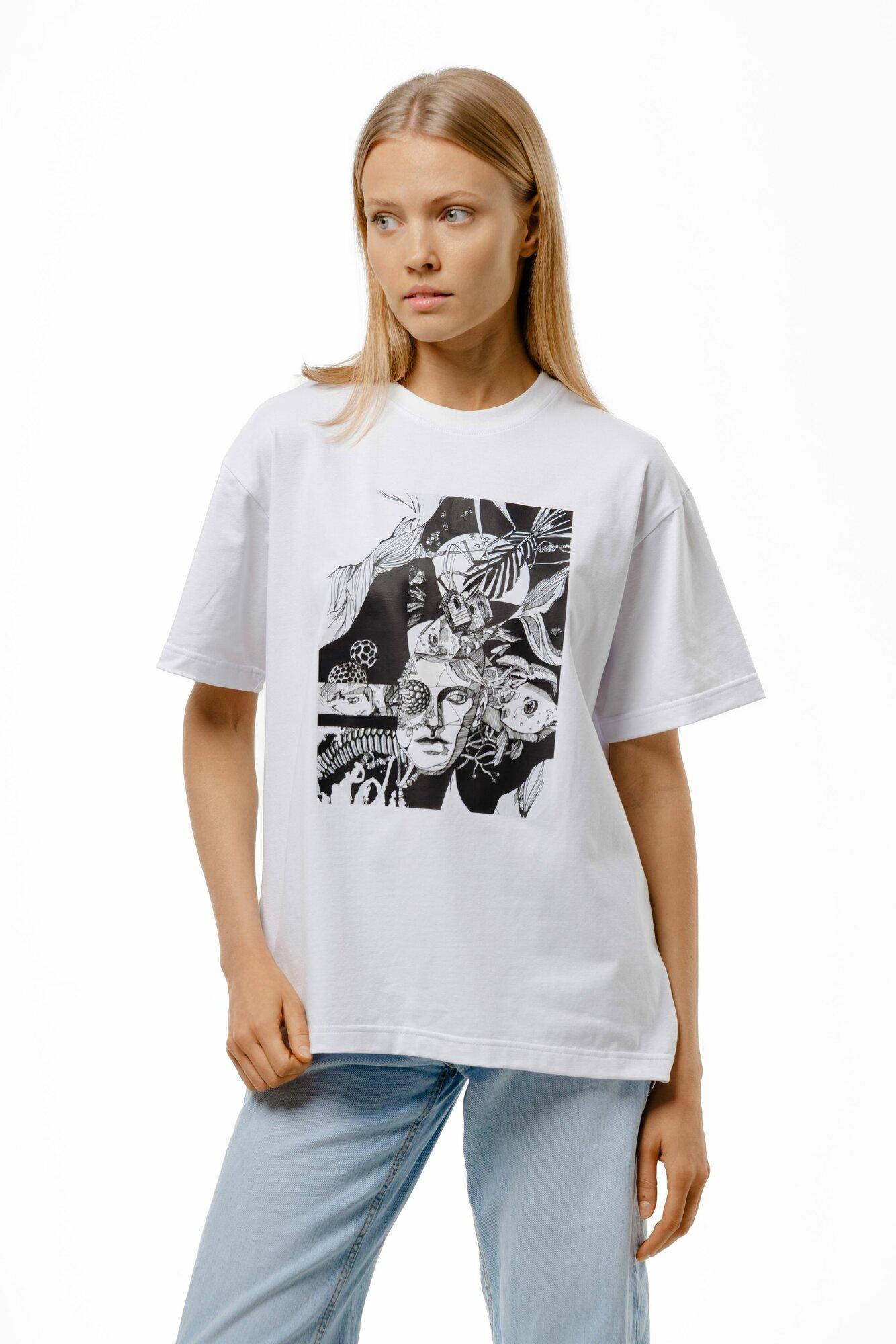 

Oversized t-shirt with print M