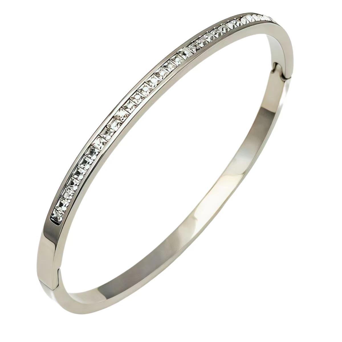 Diamond Stainless Steel Star Bracelet for Girls - Colorfast Electroplated Titanium Bangle