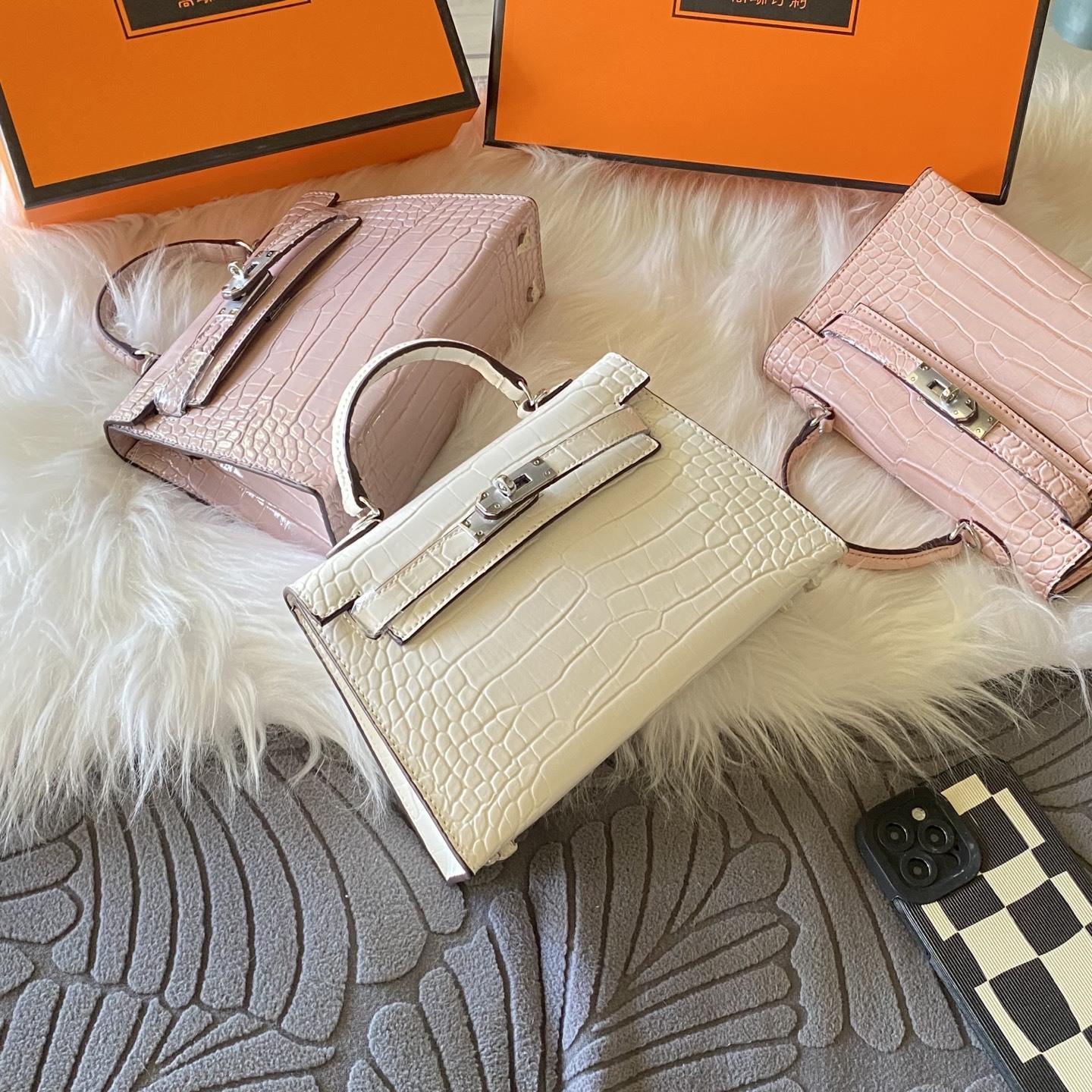 

Новая изысканная женская сумка-мессенджер, маленькая сумка, сумка с тиснением под крокодила, высококлассная мини-универсальная сумочка. 22cm