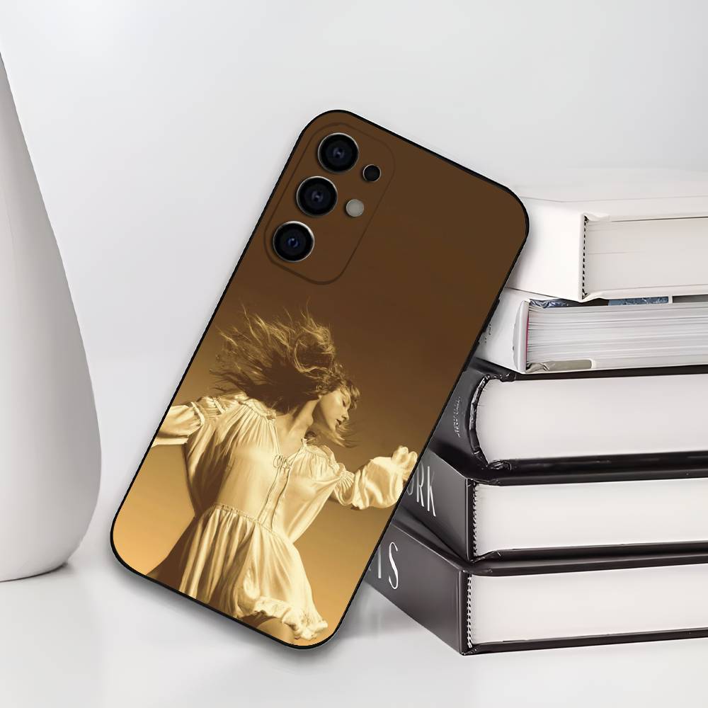 

T-Tay-lorS The L-Life of a S-Showgirl Phone Case For Samsung S25,S24,S21,S22,S23,S30,Ultra,S20,Plus,Soft Silicone Black Cover Samsung S21Ultra
