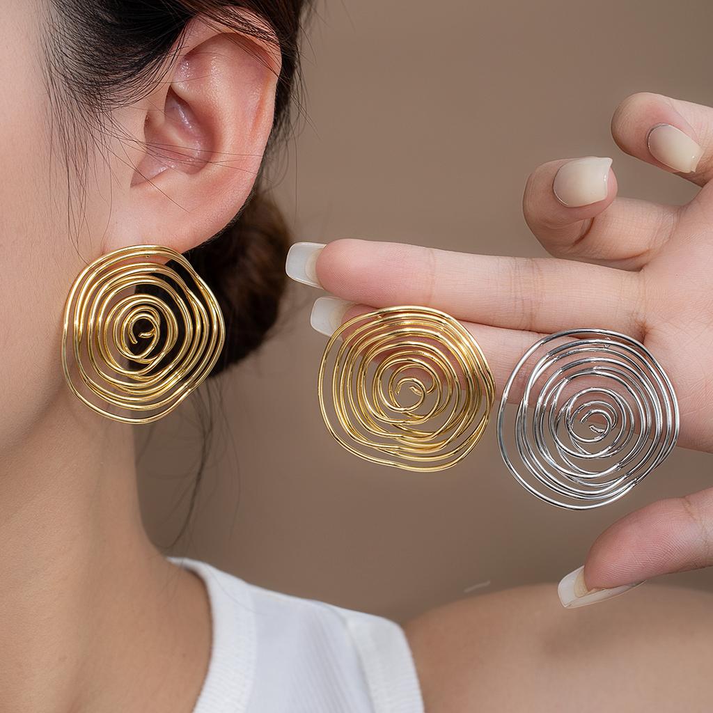 Hollow Irregular Twisted Round Women's Geometric Silver Exaggerated Versatile Earrings