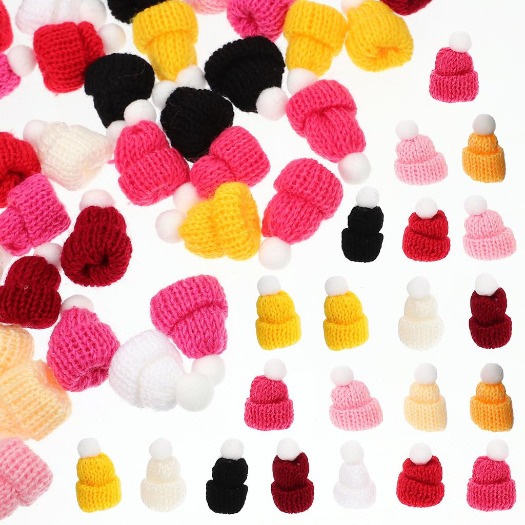 50Pcs Mini Santa Hats Knit Fabric Craft Accessories Festive Tiny Hat Ornaments for Wall Ceiling Window Decorations