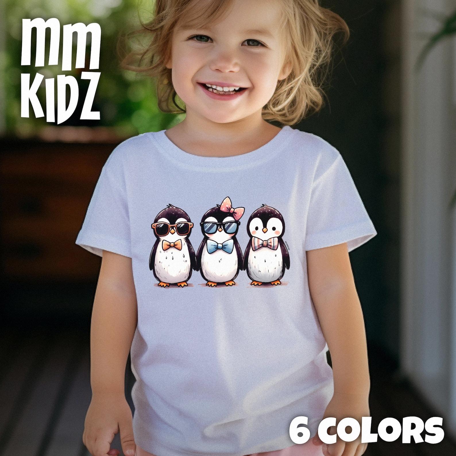 Cute Penguin Trio Graphic Tee for Unisexs | Adorable Bow Tie Penguin T-Shirt | Fun Penguin Party Shirt | Gift for Kids | Child Pajama Shirt 140