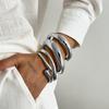 Bracciale Semplice a Forma di Goccia d'Acqua in Metallo Liscio, Bracciale Fashion Irregolare a Molla Aperta