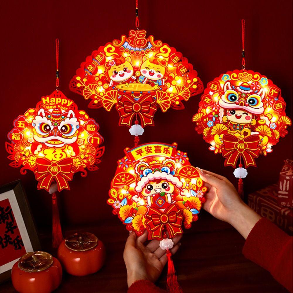 Samodzielnie wykonana Kreskówkowa Lampion na Rok Konia Błogosławieństwo Nowy Rok Szczęśliwy Wisiorek Dekoracja Domowej Imprezy