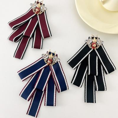 Retro Fabric Bow Brooches for Women Rhinestone Bee Badge College Style Shirt Collar Pins Fashion Wedding Party Accessories