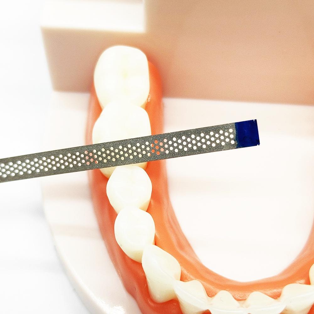 5 pcs or 10 pcs Dental 4mm Metal Polishing Stick Polish Strip with Single Side of Diamond Sanding Surface with hole and saw tooth