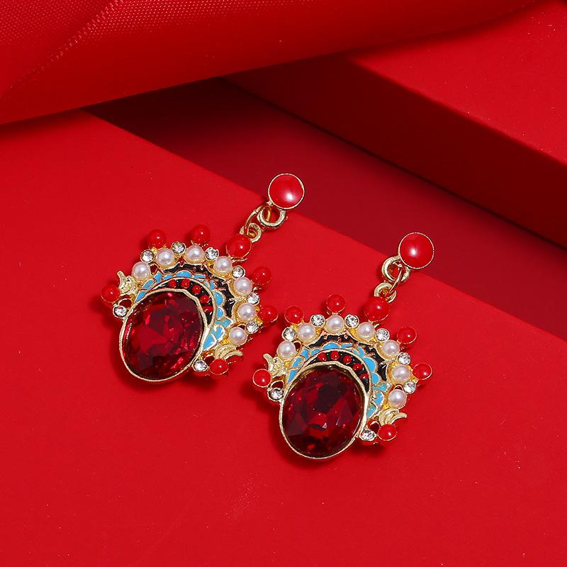 Chinese style knife and horse dan retro Peking Opera face mask earrings femininity long fringed stud earrings red trendy ear jewelry