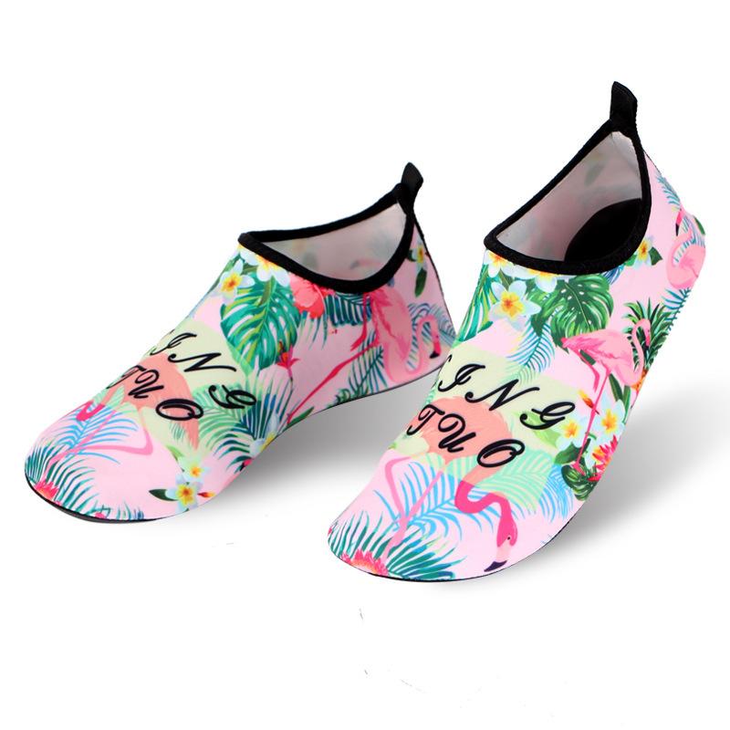 Beach shoes Creek shoes Outdoor sports breathable wading hiking shoes Men's and women's non-slip