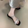 Berühmte Strasssteine mit Zehensandalen Damenmode Temperament Ein-Wort-Schleppe sexy schöne coole Hausschuhe