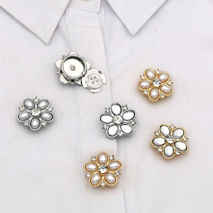 Shirt Button Cover Decorative Button For Women Wedding Accessories Rhinestones Flower Design Button Clip for Formal Shirt