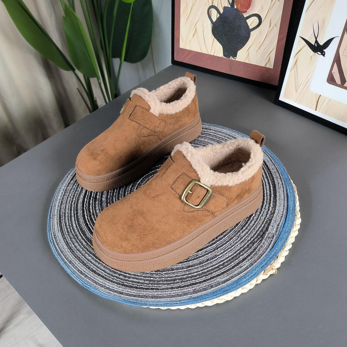 

Women s thick-soled winter fur integrated not tired feet lightweight warm anti cold padded snow boots non-slip wear casual sneakers cotton boots 35