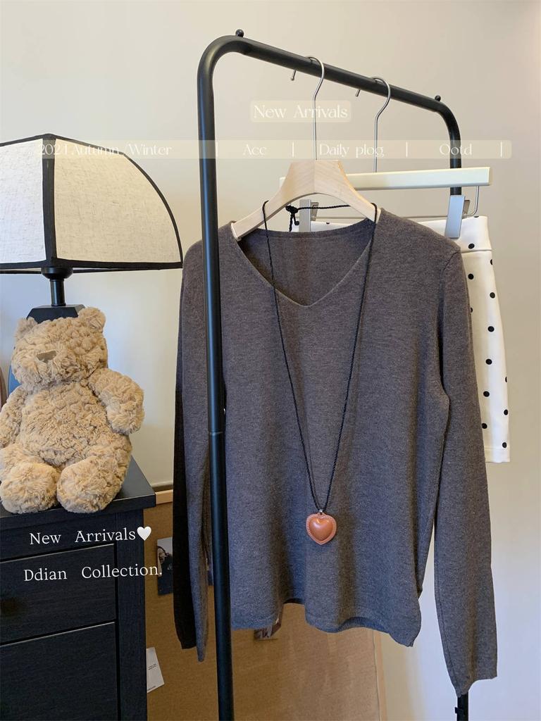 Casual Temperament Collar Loose Long-sleeved Knitted Sweater Women's Autumn New Thin Light Professional Style Inner Top