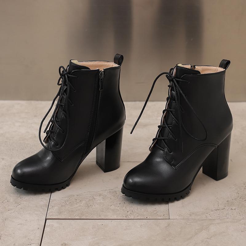 Women's high-heeled short boots autumn and winter new simple and comfortable thick-heeled large-size short boots