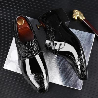 Παπούτσια με τακούνια
