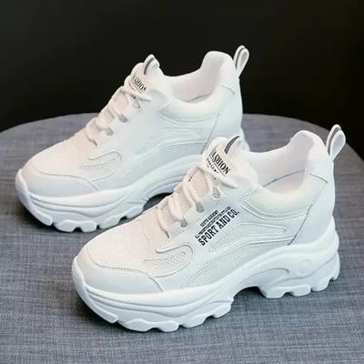 Scarpe Bianche con Tacco Nascosto alla Moda Scarpe Trendy da Donna Traspiranti con Fondo Spesso Scarpa Casual Versatile Sneakers Comode da Donna 2024