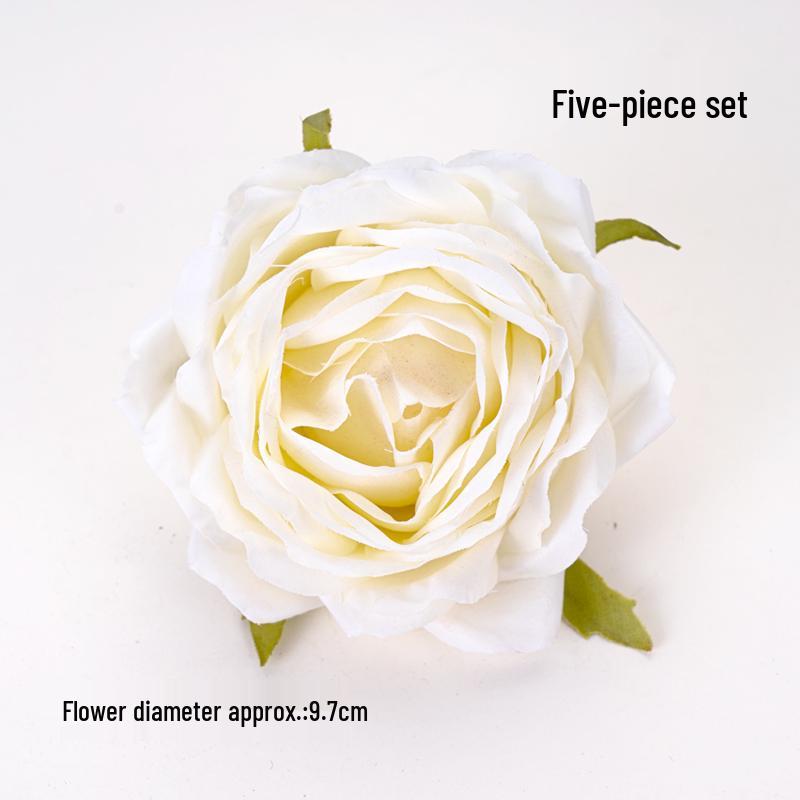 Valentine's Day Celebrity Bouquet: Fresh Flowers, Cake Decoration, Tissue & Transparent Wrapping Paper.