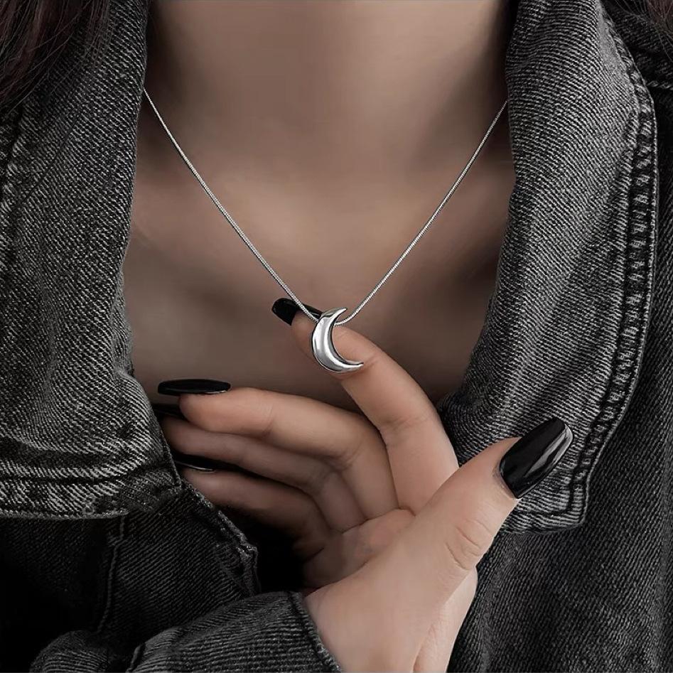 

Double-layer Blue Star Shaped Zircon Metal Tassel Pendant Necklace for Women Fashion Accessories Clavicle Chain Punk Y2k Zircon WHITE