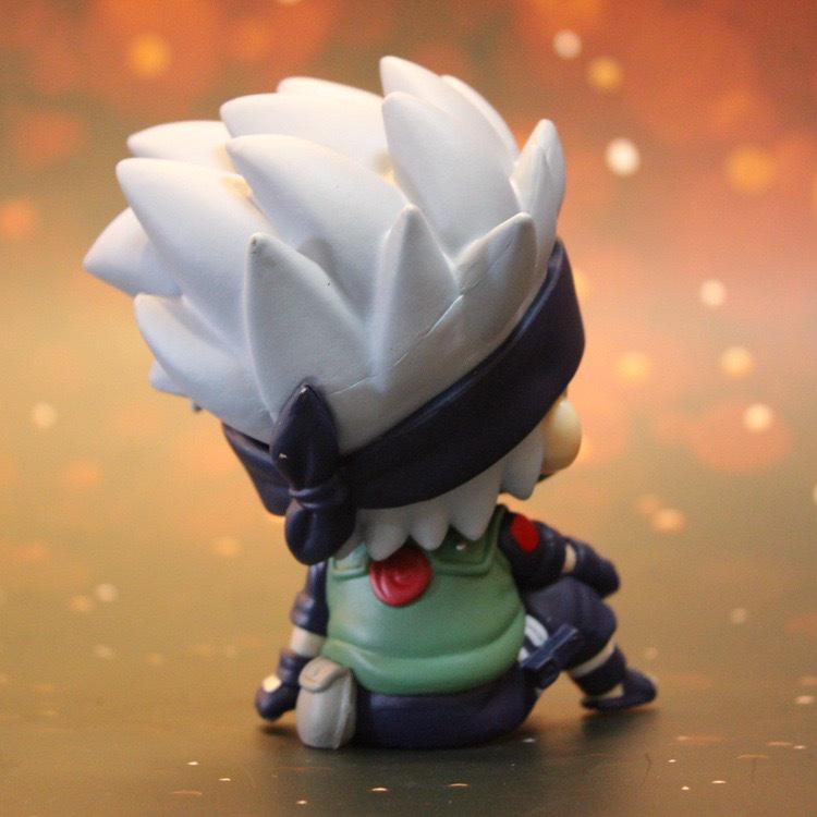 Chibi Naruto & Kakashi Figure: Showcasing Exquisite Craftsmanship with Relaxed Sitting Postures