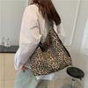 Casual Retro Leopard Shoulder Bags for Women Versatile Large Capacity Ladies Crossbody Bag Trendy College Student Handbag Tote