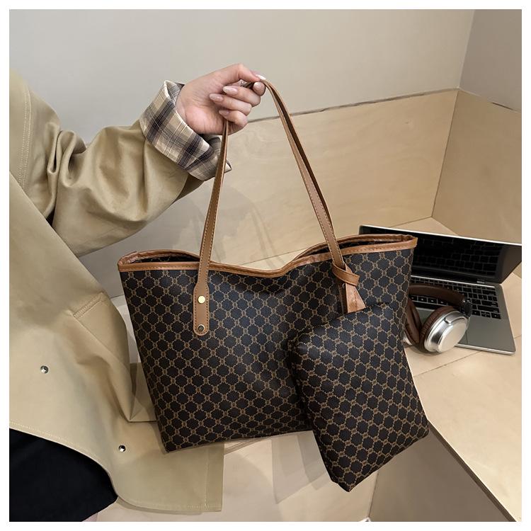 2025 Trendy Women's Casual Shoulder Tote Bag - Versatile & Stylish
