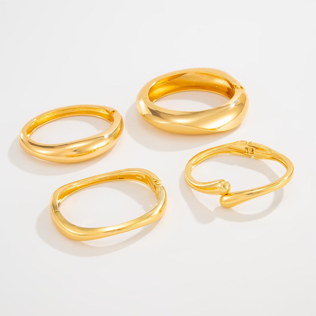Bracciale Semplice a Forma di Goccia d'Acqua in Metallo Liscio, Bracciale Fashion Irregolare a Molla Aperta