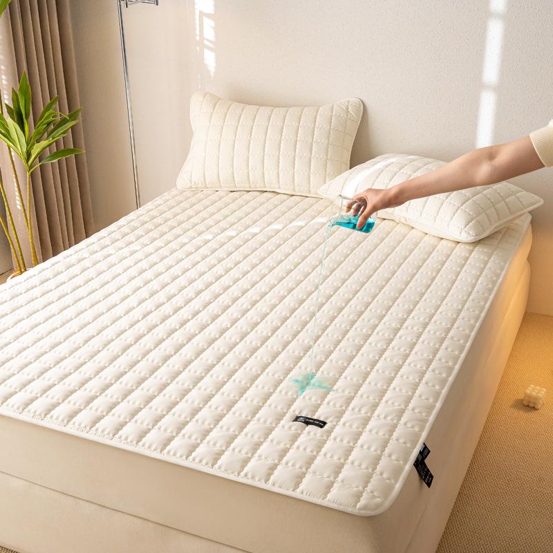 Class A Quilted Waterproof Bedspread Set: 3-Piece Fitted Sheet & Urine-Proof Mattress Protector, Machine Washable