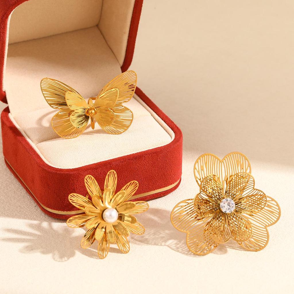 Elegant 3D Butterfly Flower Stainless Steel Open Ring for Women - Retro French Style