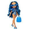 Bonecas e peluches – Bonecas