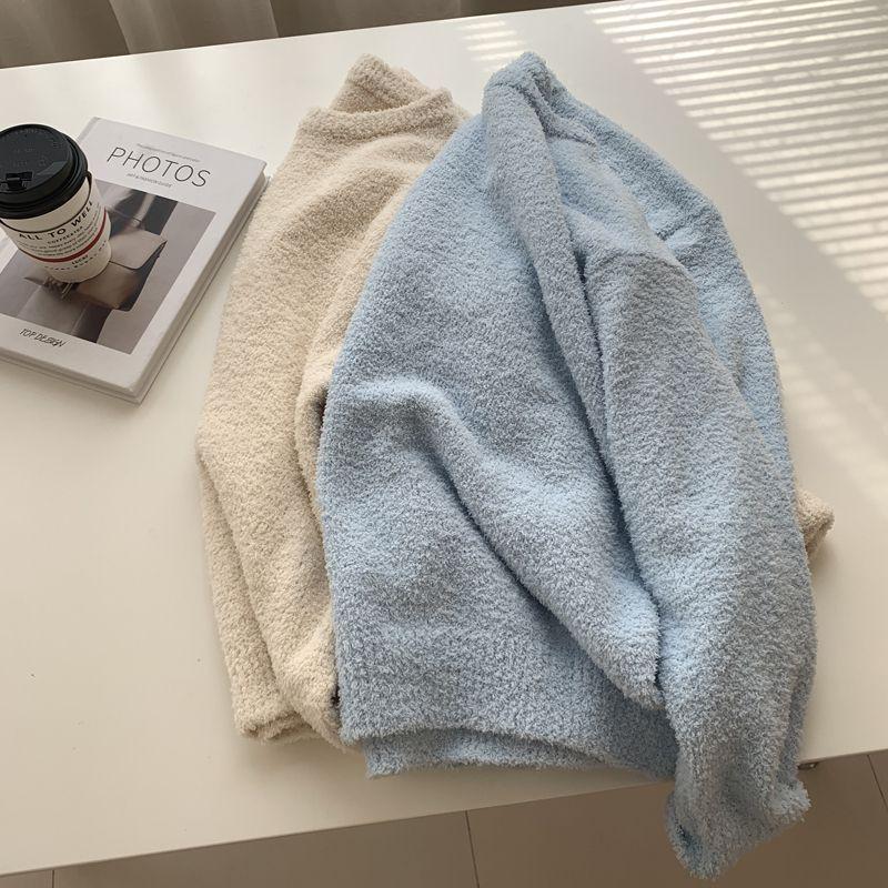 2025 Winter Women’s Chic Korean-Style Round Neck Knitted Pullover Sweater