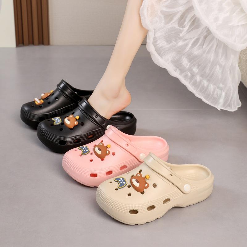 New Cute Bear Couple  Step On Shit Feeling At Home Wear Fashion Casual Garden Shoes Cool Slippers