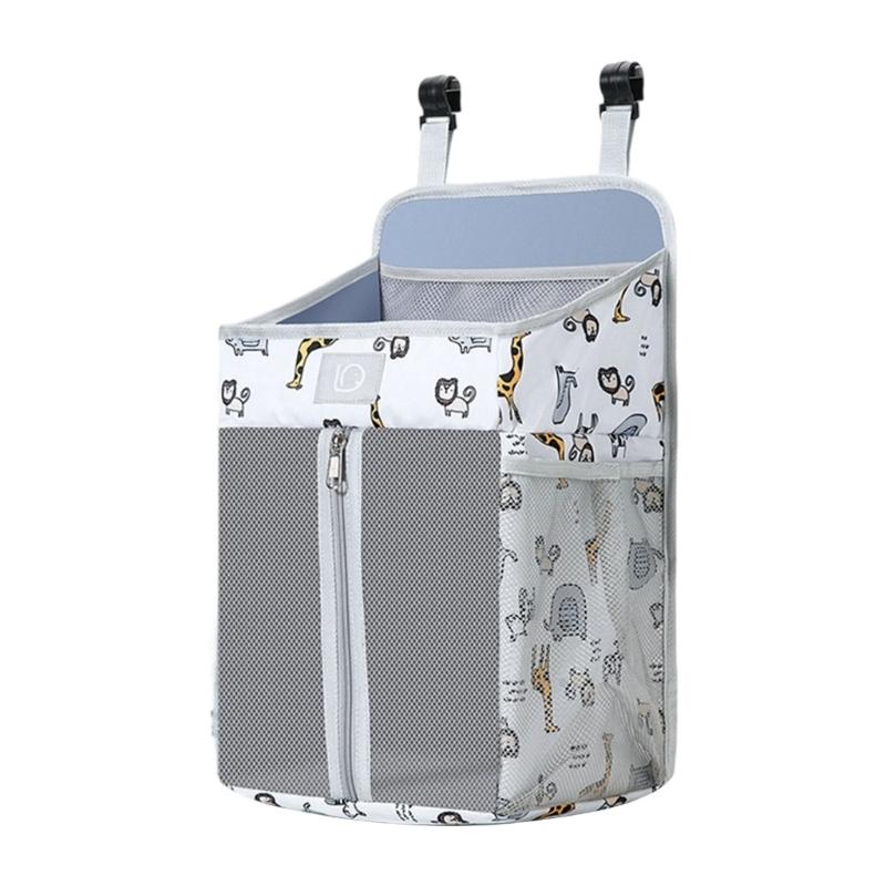 Noční stolky pro miminka Vícekomorové organizéry Se zapínací přihrádkou na pleny Omyvatelná oxfordská tkanina Závěsné řešení pro ukládání