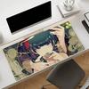 Gaming-Mauspad Schreibtischmatte Rutschfeste Basis Genähte Kanten Chibi Anime-Mädchen Collage Druck Tastaturpad für Gamer Home Office