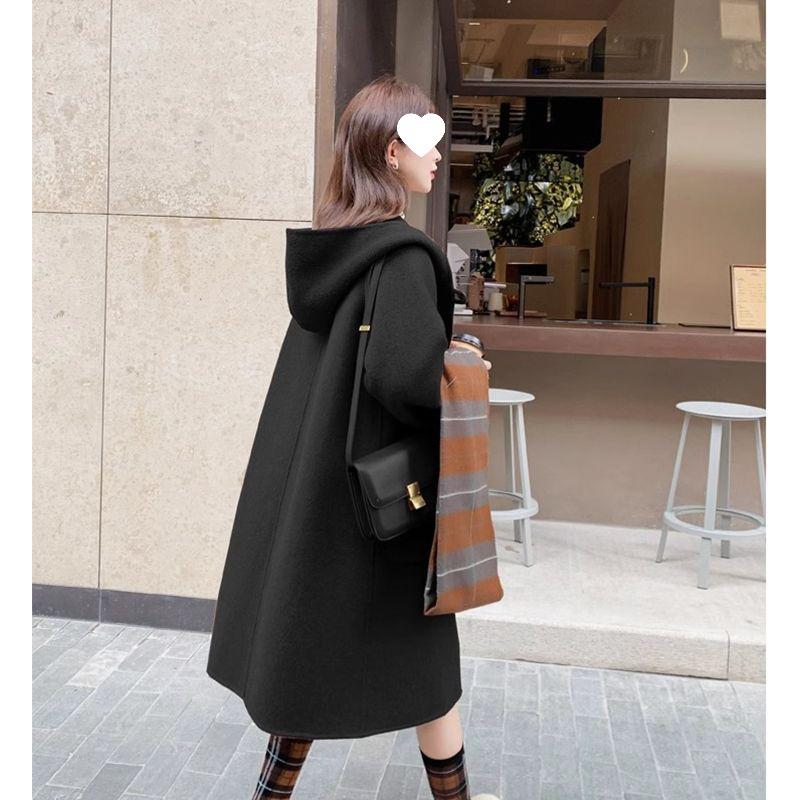 

Elegant Woolen Horn Button Hooded Coat - Autumn/Winter 2025 Style M
