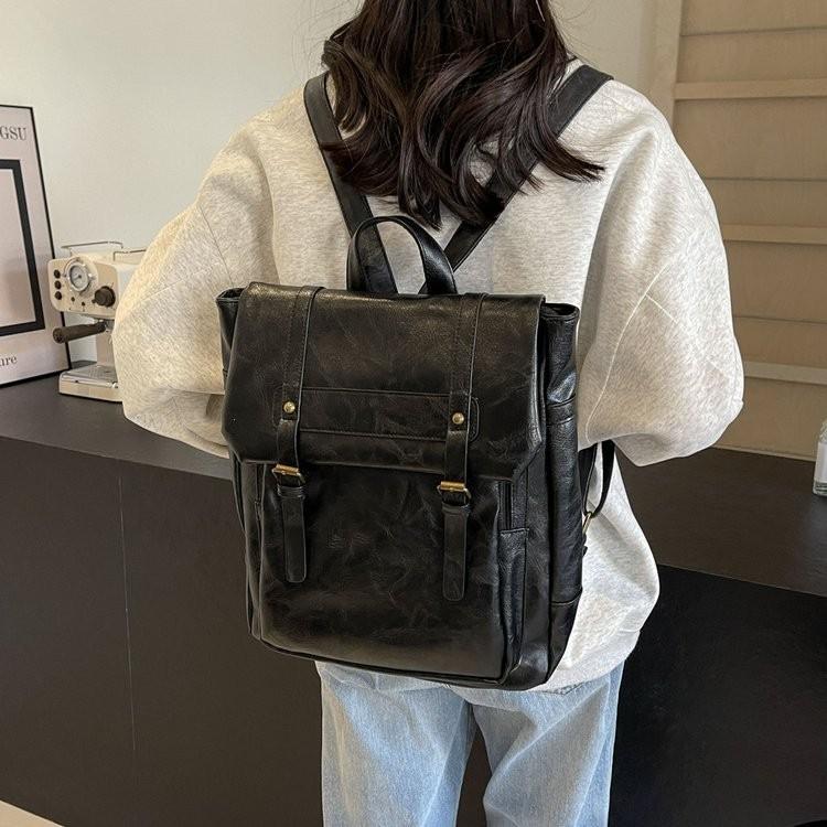 IELGY Retro High-End Sense Large-Capacity Backpack Simple Fashion College Student Commuter Backpack