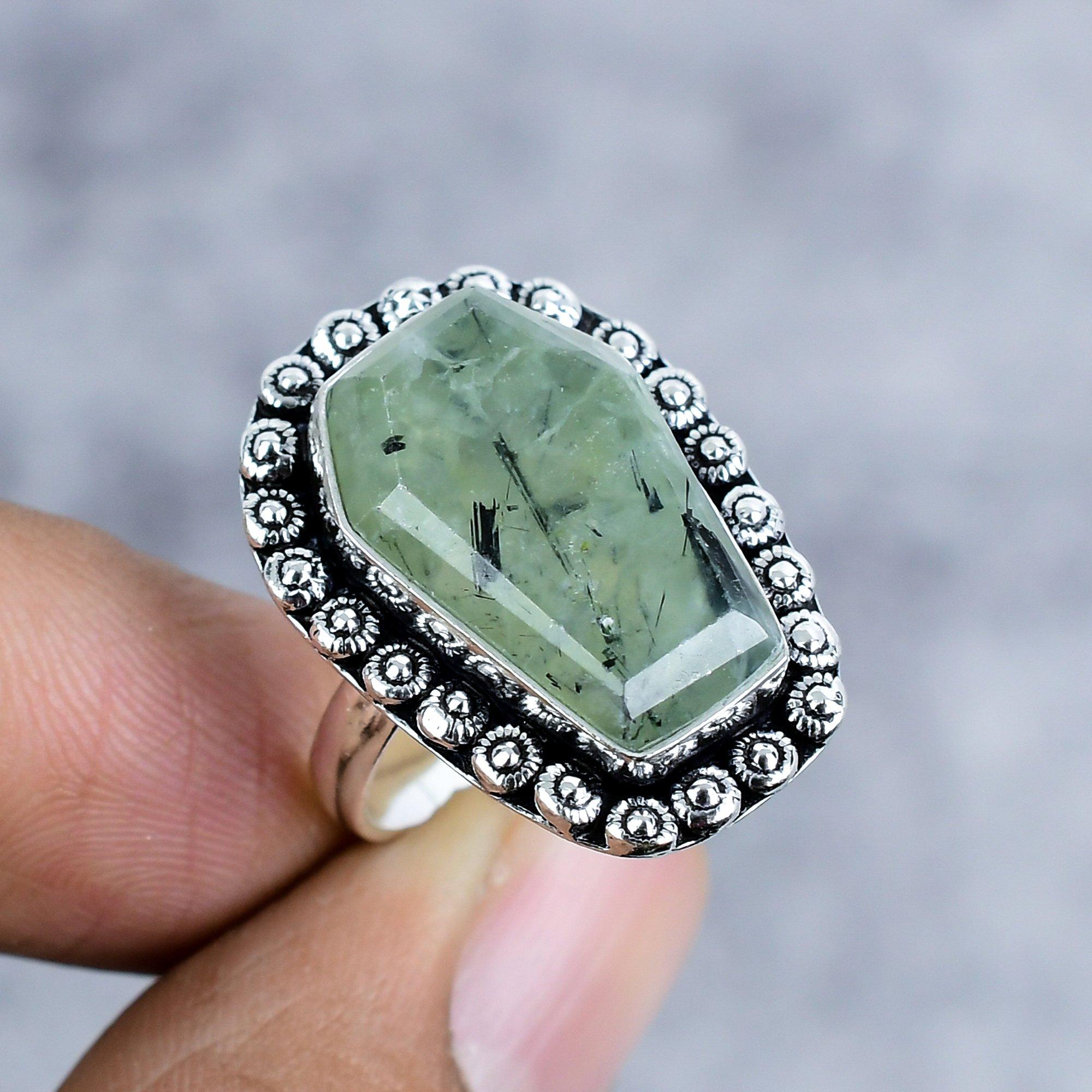 

Prehnite Gemstone Handmade 925 Sterling Silver Jewelry Ring Size 8 M-2568