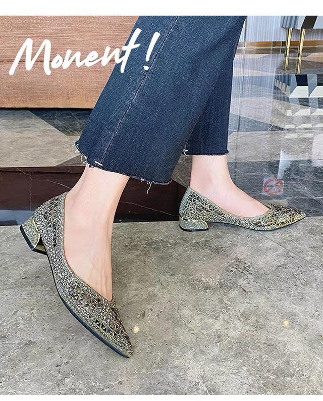 Women's 2024 Diamond-Studded Pointed Toe Chunky Heel Shoes for Spring & Autumn - Soft Bottom Wedding Shoes, Versatile Fairy Style, Large Sizes