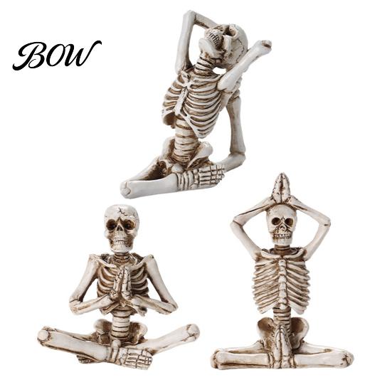 Dark Theme Halloween Decor Yoga Skeleton Statue, Funny Dead Figure for Party Decor, Creative Pose Skull Design Resin Gothic Ornament Haunted