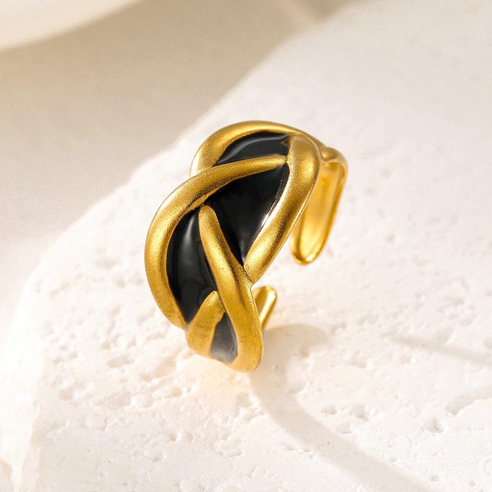Vintage Geometric Open Index Finger Ring: Drip Oil Stainless Steel Titanium Band for Women